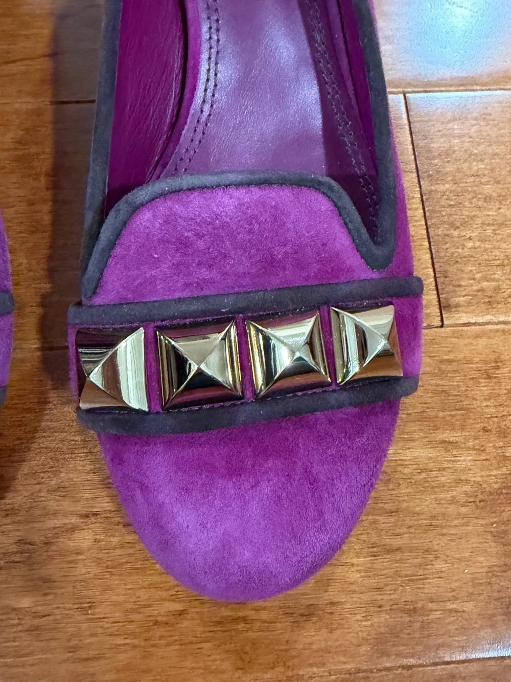 Tory Burch Purple Suede w Gold Stud Details Slip On Pumps Heels Shoes Sz. 8.5